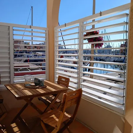 Port Et Clim & Terrasse Apartamento *