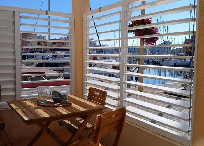 Port Et Διαμέρισμα *